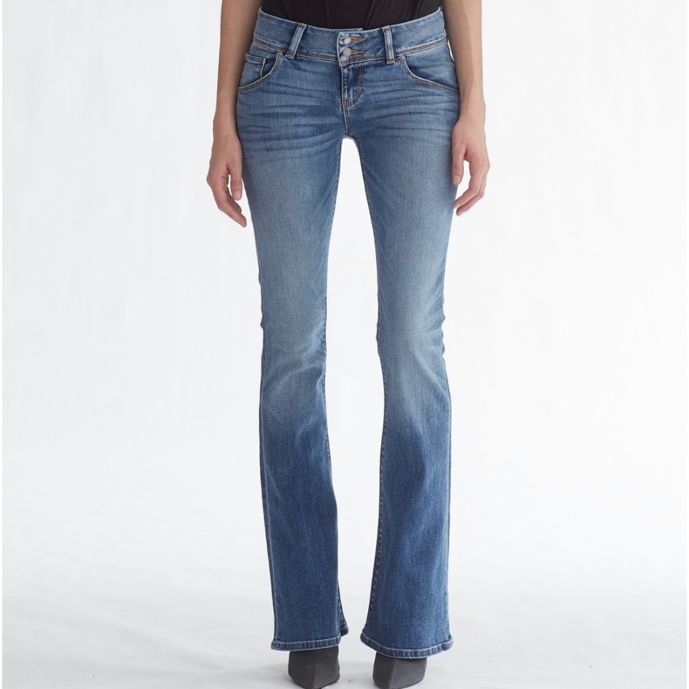 Hudson Signature Midrise Bootcut Jeans